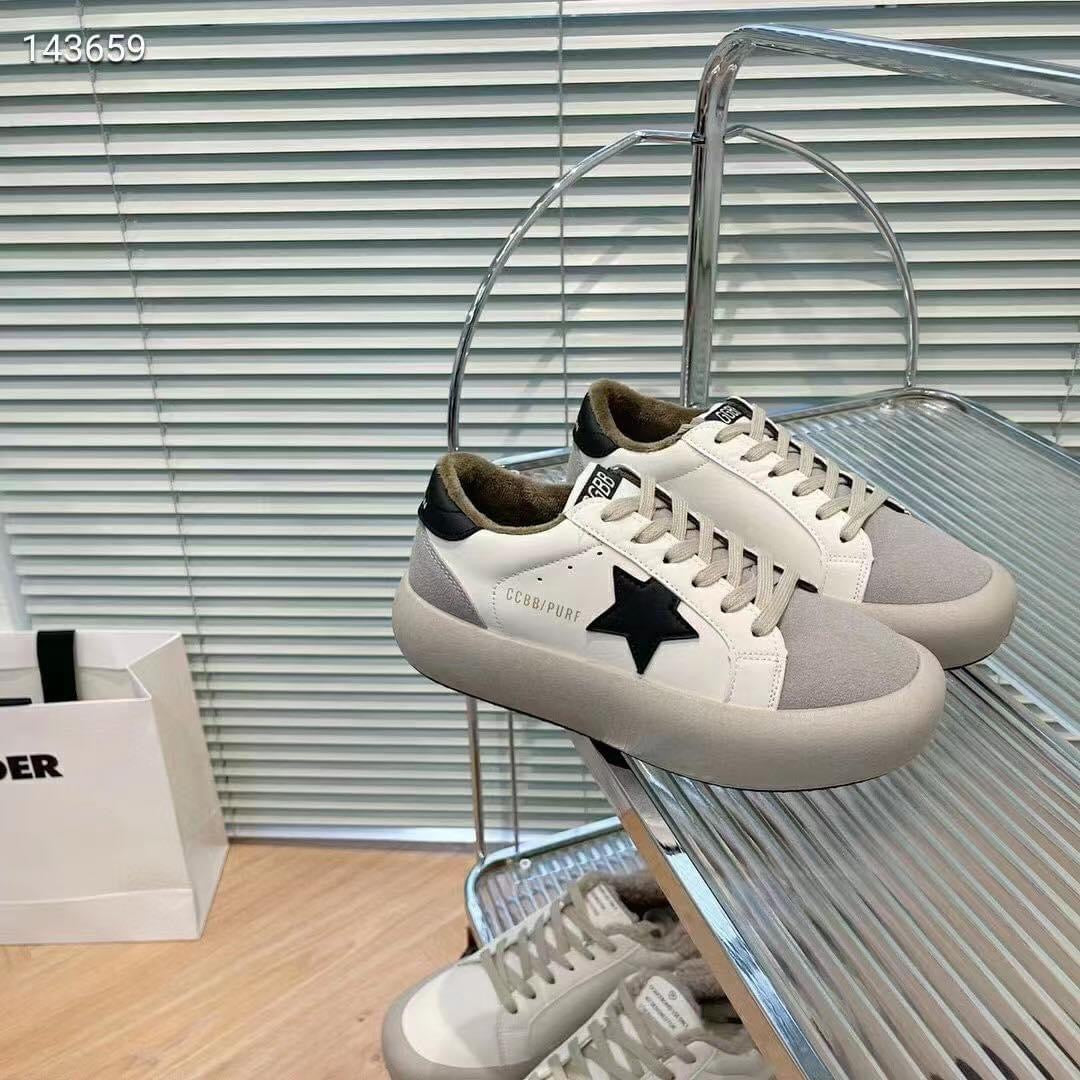 PRE-ORDER Junior’s Sparkle Star Shoes-(3/1)